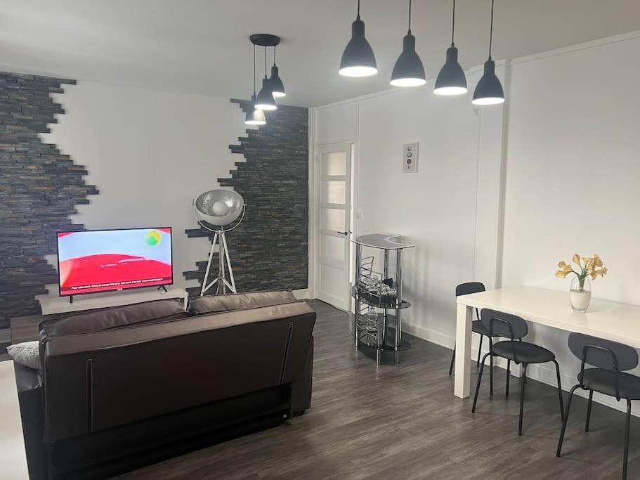 Appartement Proche Des Facs Lebon Clermont-Ferrand Eksteriør billede